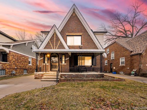 4826 Yorkshire Rd, Detroit, MI, 48224-2332 | Card Image