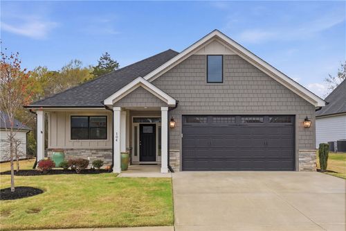 104 Stanbury Dr, Clemson, SC, 29631-2280 | Card Image
