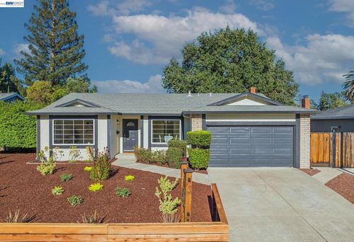 9802 Davona Dr, San Ramon, CA, 94583-2910 | Card Image