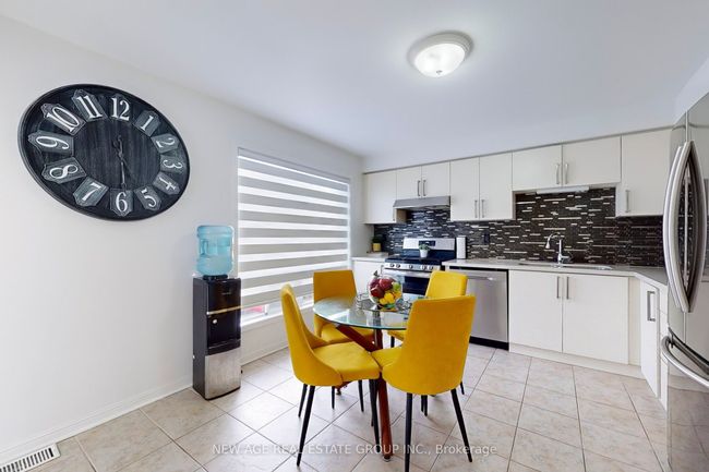1506 Harwood Dr, House attached with 4 bedrooms, 3 bathrooms and 1 parking in Milton ON | Image 15