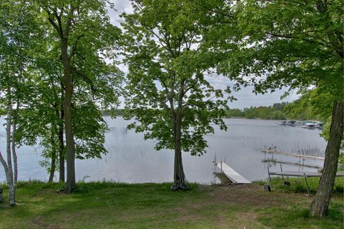 17997 Earle Brown Dr, Garrison, MN, 56450-9611 | Card Image