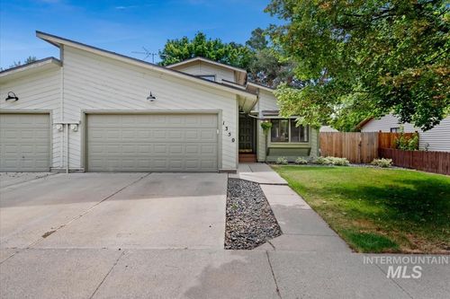 1350 N 9th E, Mountain Home, ID, 83647-1922 | Card Image