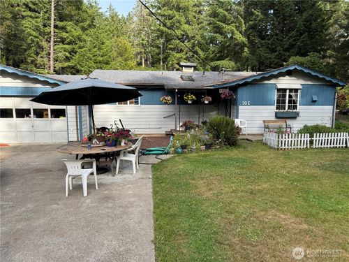30 E Restful Rd, Grapeview, WA, 98546-9718 | Card Image