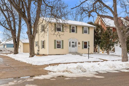 614 13th Street, La Crosse, WI, 54601 | Card Image