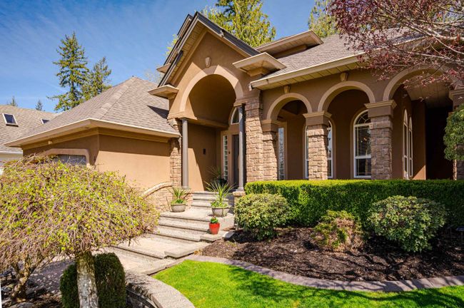 4268 Shearwater Drive, House other with 5 bedrooms, 3 bathrooms and 5 parking in Abbotsford BC | Image 4