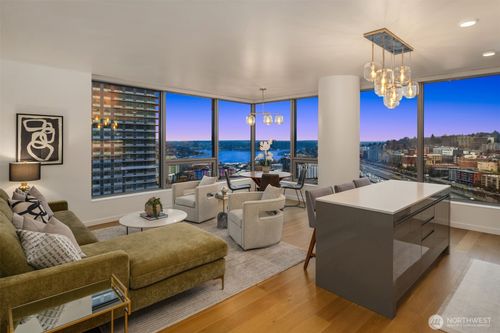 2308-1808 Minor Ave, Seattle, WA, 98101-1763 | Card Image