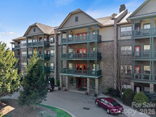 207-9 Kenilworth Knls, Asheville, NC, 28805-1880 | Card Image