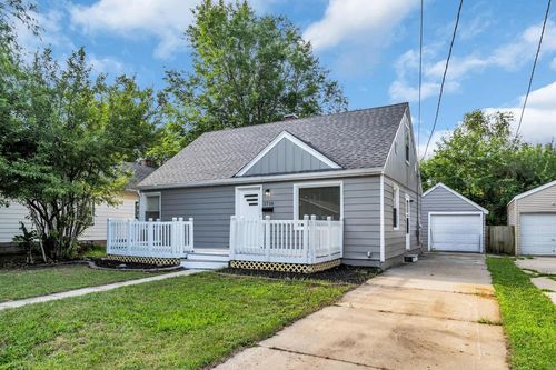 1716 W Grand Avenue, Beloit, WI, 53511 | Card Image