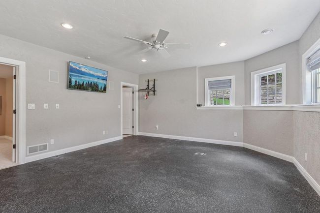 1601 Cedar Bend, House other with 5 bedrooms, 4 bathrooms and null parking in Hartland WI | Image 72
