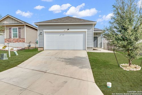 5144 Morning Graze, Saint Hedwig, TX, 78152-0199 | Card Image