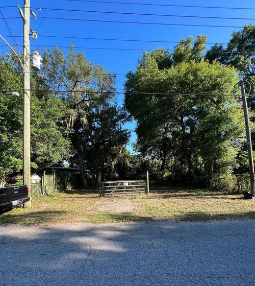 9404 Teak St, NEW PORT RICHEY, FL, 34654-1031 | Card Image