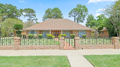 941 Anthony Ave, Opelousas, LA, 70570-7001 | Card Image