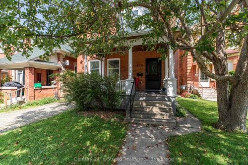 446 9th St E, Owen Sound, ON, N4K1P3 | Card Image