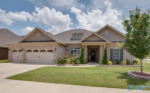 7619 Flint Crossing Cir Se, Owens Cross Roads, AL, 35763-8965 | Card Image