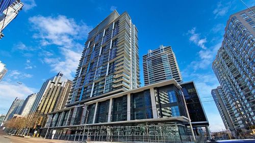 1915-4955 Yonge St, North York, ON, M2N0L8 | Card Image