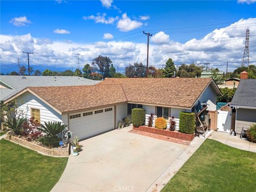 5412 Stevely Ave, Lakewood, CA, 90713-3345 | Card Image