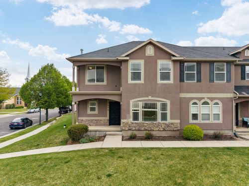 7846 S Cool Creek Way, West Jordan, UT, 84081-2321 | Card Image