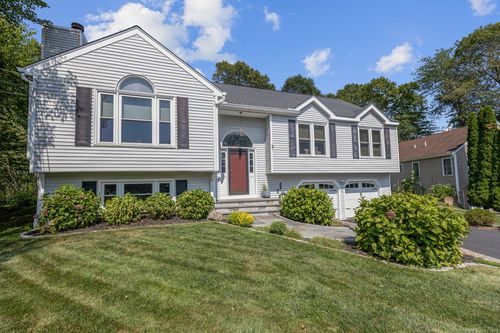 44 Ridge Ln, Shelton, CT, 06484-5553 | Card Image