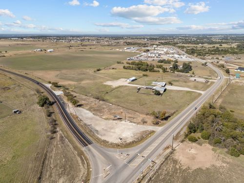 5815 Fm 920, Weatherford, TX, 76088-4023 | Card Image