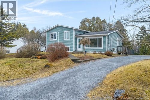 18 Westminster Dr, Quispamsis, NB, E2E2V3 | Card Image