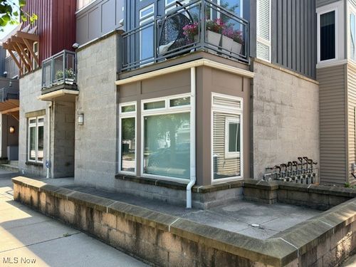 7417 Battery Park Blvd, Cleveland, OH, 44102-3191 | Card Image