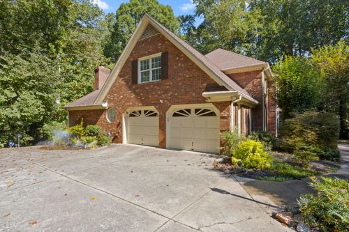 1228 Shadowood Dr, Spartanburg, SC, 29301-5658 | Card Image