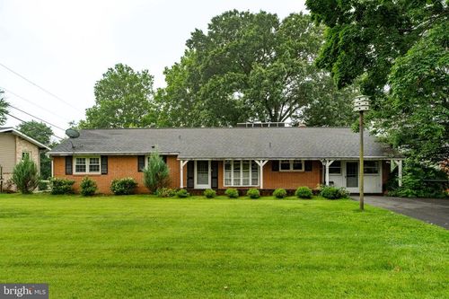 60 Ridge View Dr, LEOLA, PA, 17540-1118 | Card Image