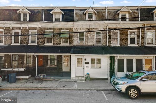 615 Ford St, W Cnshohocken, PA, 19428-2925 | Card Image