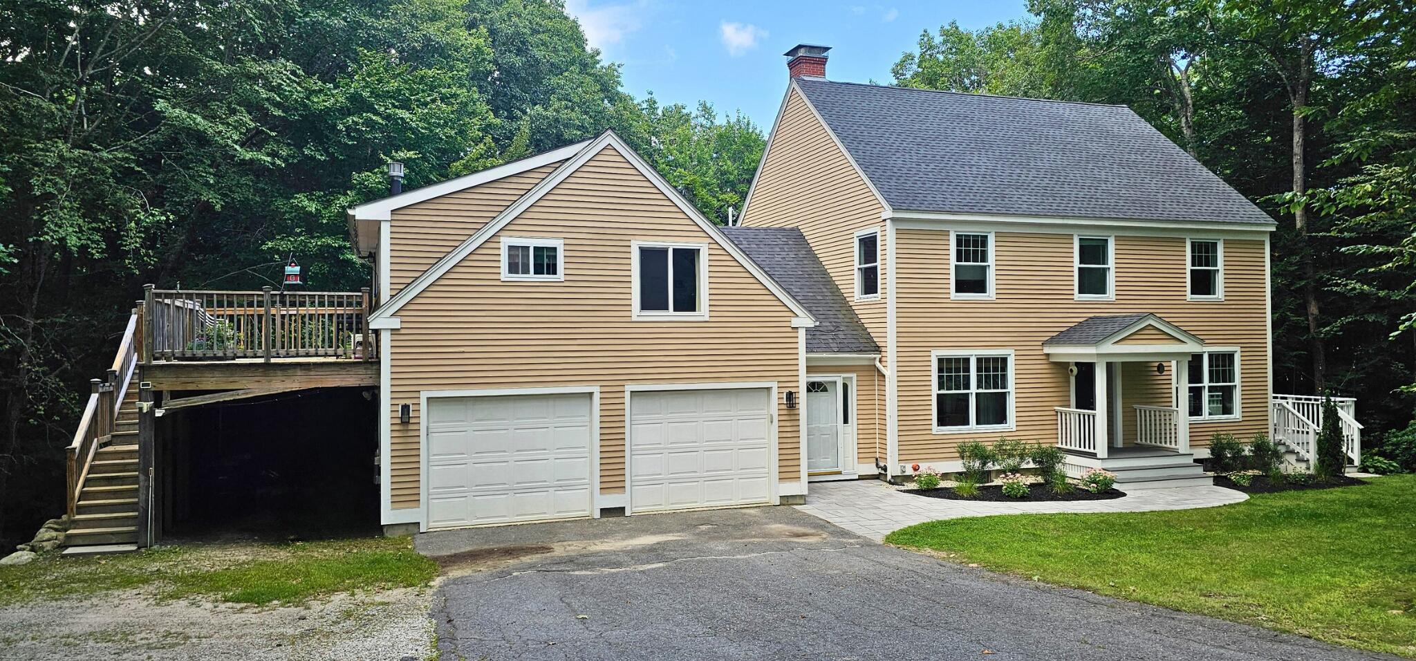 Summit Ter, Falmouth, ME 04105
