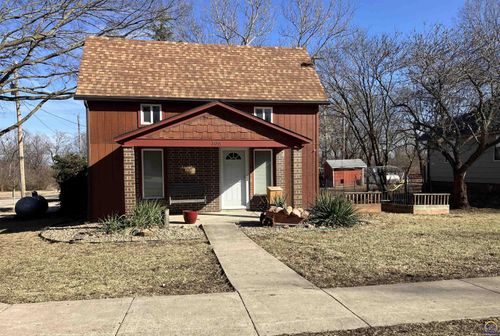 108 Highland Ave, Hoyt, KS, 66440-9673 | Card Image