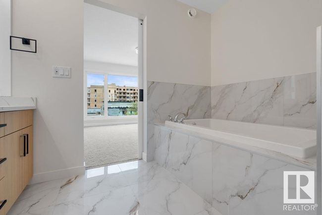 8713 149 St Nw, House other with 5 bedrooms, 4 bathrooms and null parking in Edmonton AB | Image 27