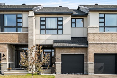 800 Solarium Ave, Manotick, ON, K4M0R6 | Card Image