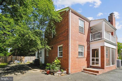 3-904 N Ivy St, ARLINGTON, VA, 22201-2204 | Card Image