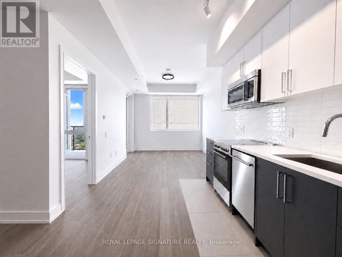 404-664 Spadina Ave, Toronto, ON, M5S0G4 | Card Image