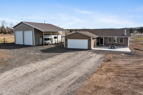15500 Se Erie Rd, Prineville, OR, 97754-8461 | Card Image