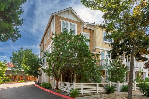 2041 Atlas Loop, Mountain View, CA, 94043-1151 | Card Image