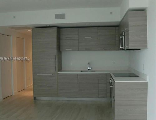 1908-1300 S Miami Ave, Miami, FL, 33130-4467 | Card Image