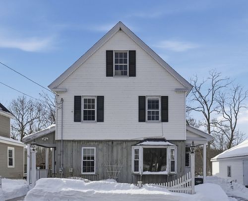 21 River Street, Amesbury, MA, 01913 | Card Image
