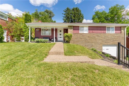 1303 Lakemont Dr, Mt. Lebanon, PA, 15243 | Card Image