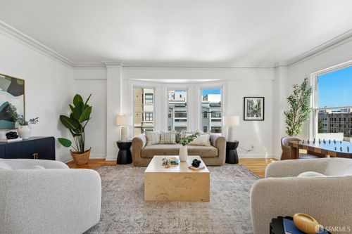 202-2201 Sacramento St, San Francisco, CA, 94115-2313 | Card Image