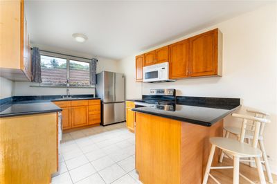 16 - 4225 Keanu Street, Home with 2 bedrooms, 2 bathrooms and 1 parking in Honolulu HI | Image 2