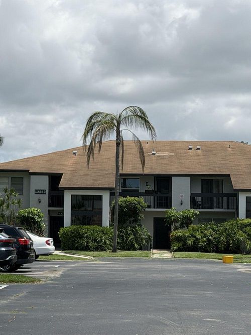 b-13283 Pineapple Palm Ct, Delray Beach, FL, 33484-1410 | Card Image
