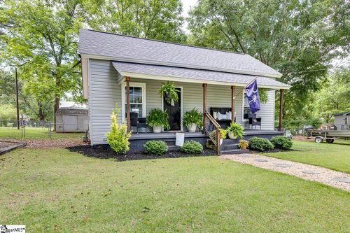 3 Clay St, Liberty, SC, 29657-1203 | Card Image