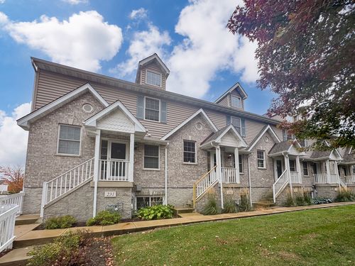 233 Judy Ln, Cortland, IL, 60112-4128 | Card Image