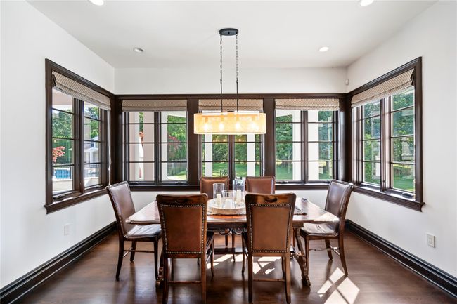 Dining Area | Image 9