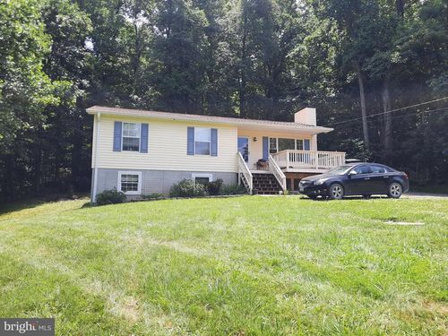 536 Tulip Poplar Dr, LINDEN, VA, 22642-5278 | Card Image