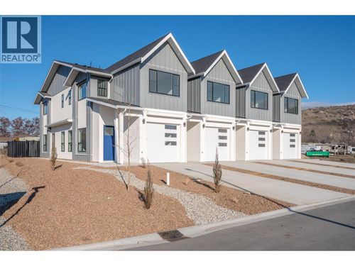2-194 Maple Ave, Oliver, BC, V0H1T9 | Card Image