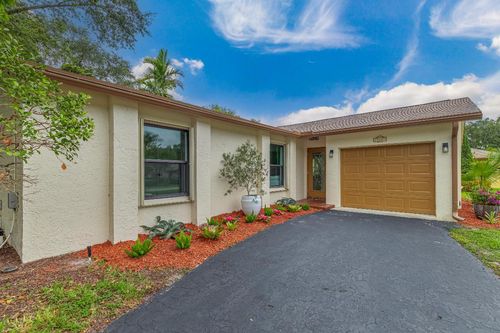18085 102nd Way S, Boca Raton, FL, 33498-1632 | Card Image