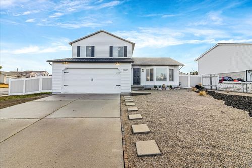 5819 S 3275 W, Taylorsville, UT, 84129-7118 | Card Image