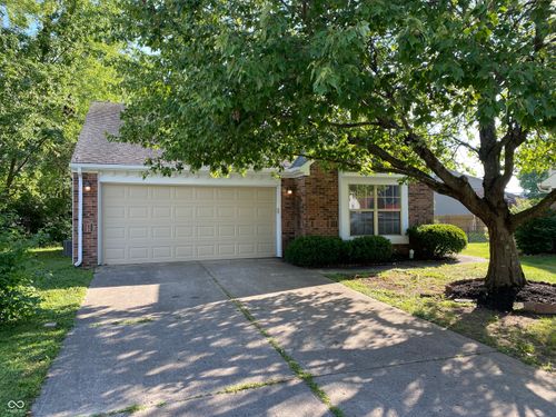 7703 Park North Lake Dr, Indianapolis, IN, 46260-5267 | Card Image
